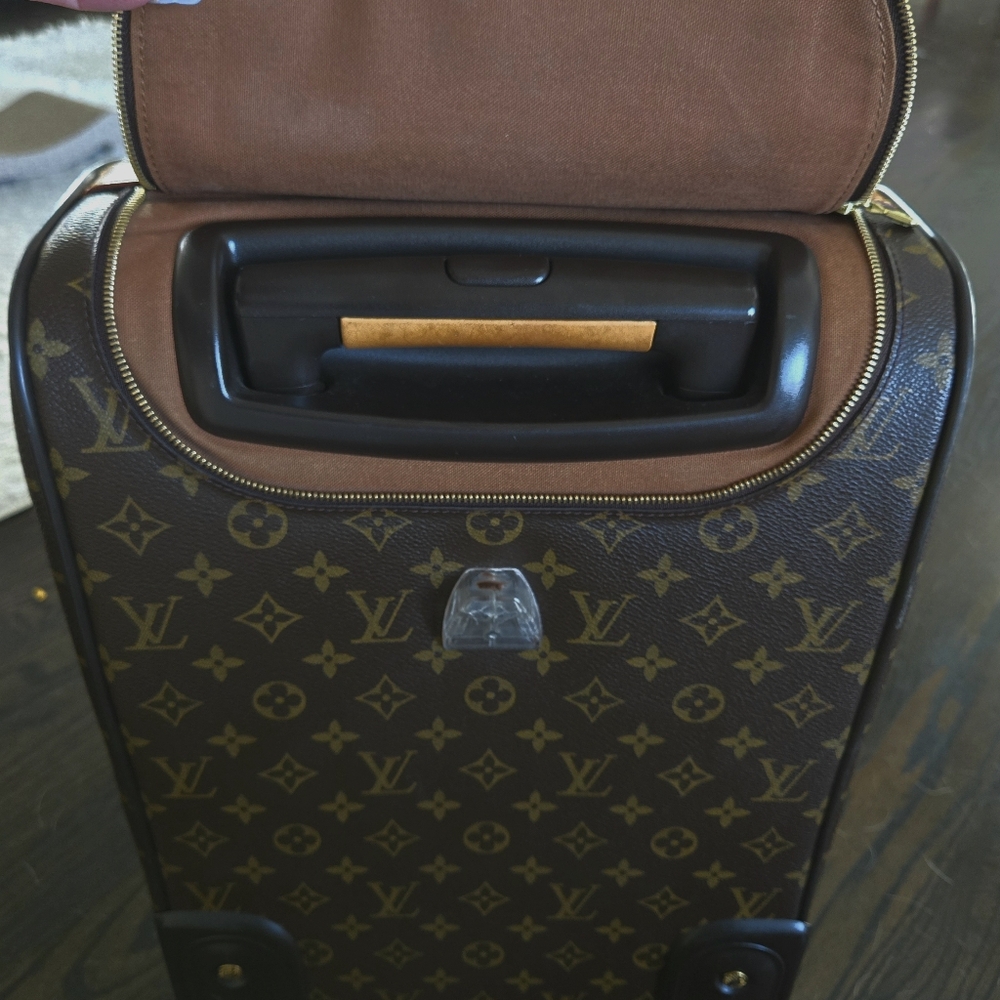 Louis Vuitton Eole 50 Monogram Carry-on Luggage - Picture 5 of 16